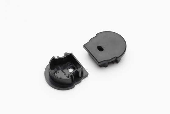 end cap UNI12 D with hole black [20pcs]